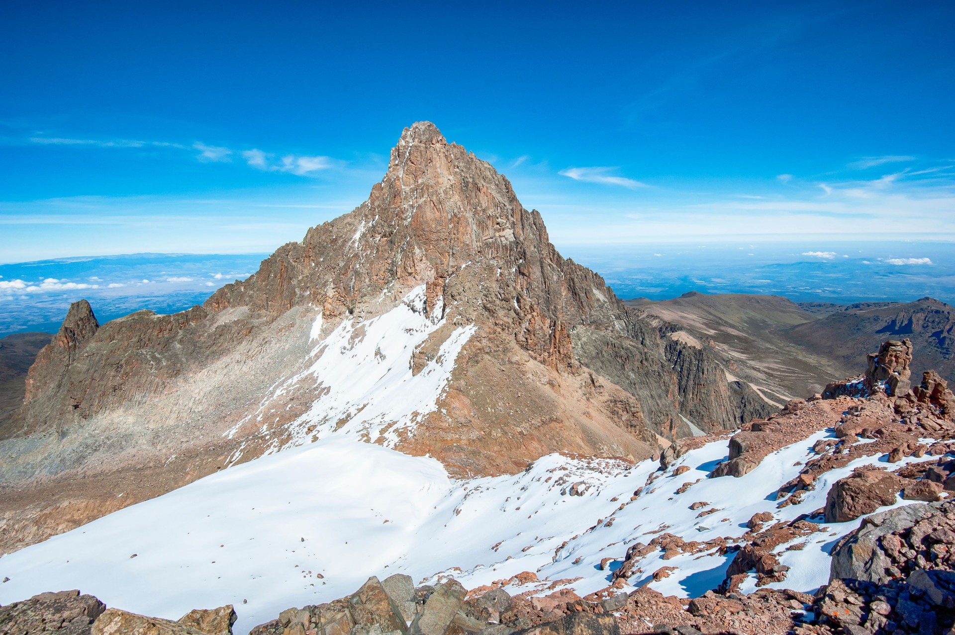 Summit of Mount Kenya (5199 m) with the last remaining glacier